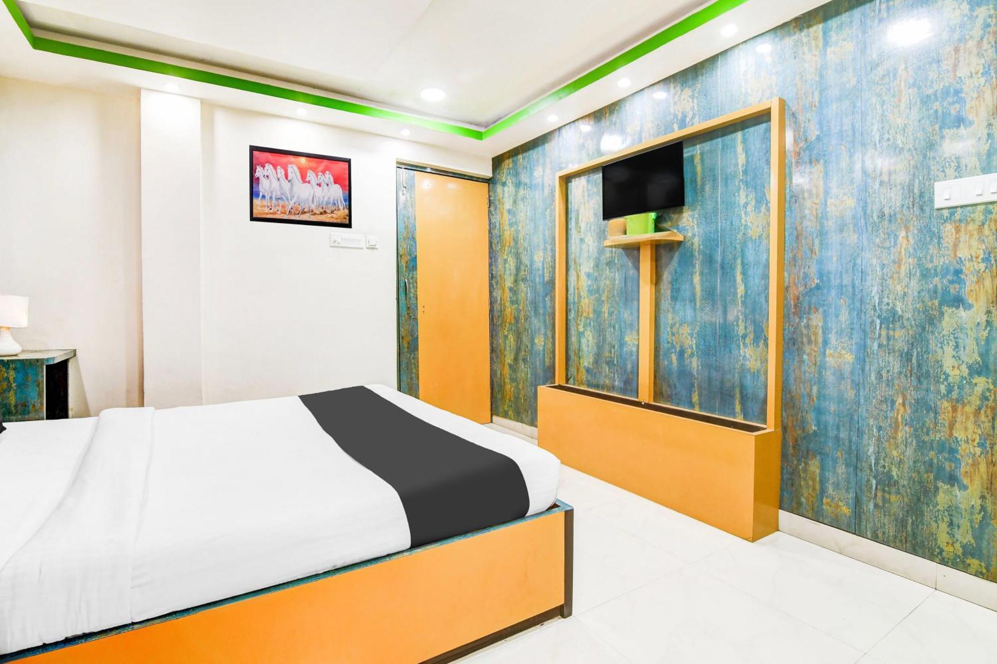 Super Hotel O Tagore Park Ruby Road Kolkata Bagian luar foto